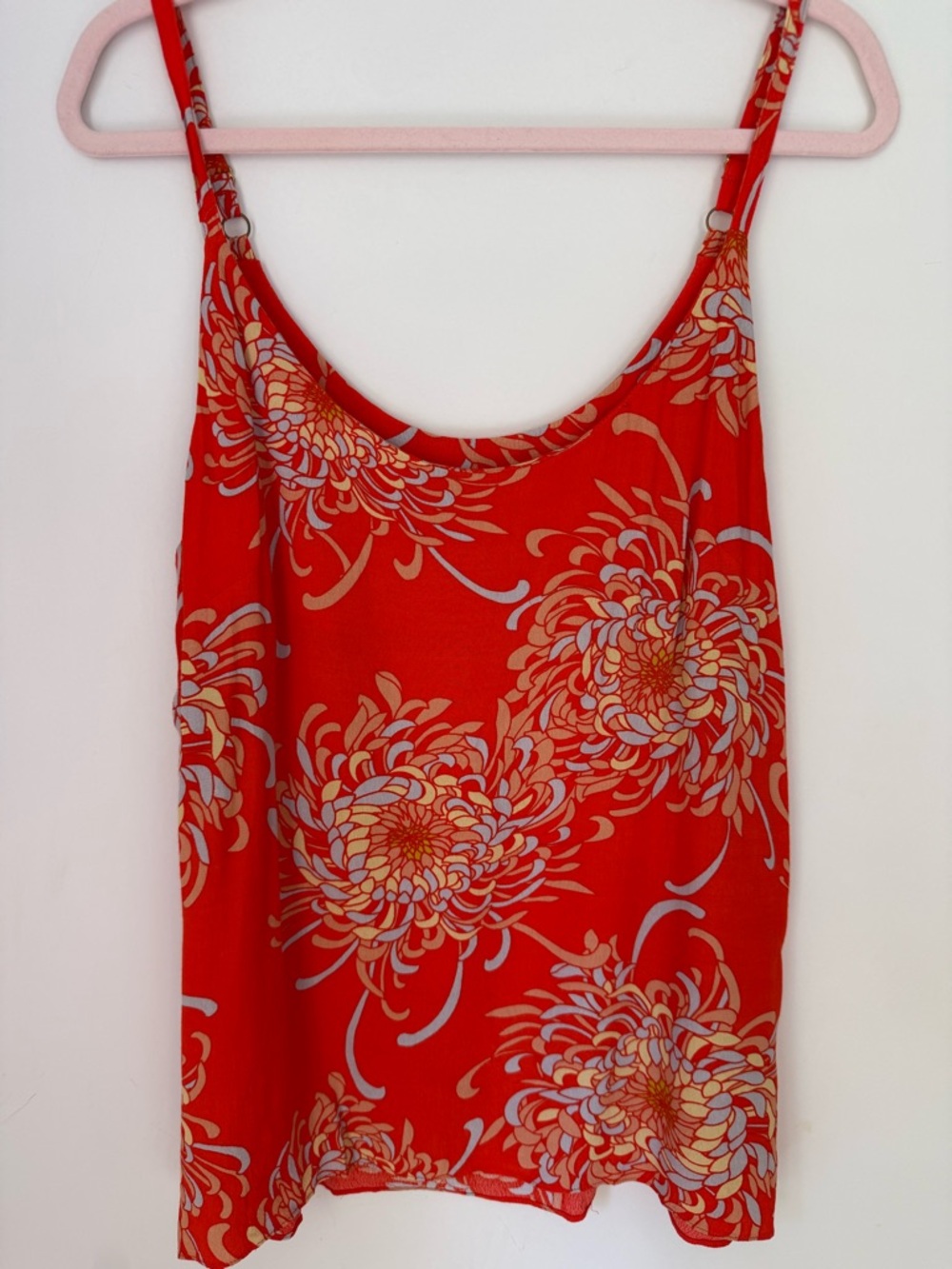 CAbi Floral Camisole Tank Top Size Large Orange Flowy Adjustable Straps